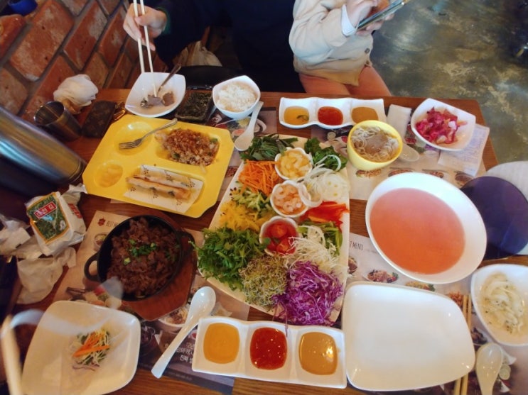 천안모다아울렛 호아빈에서 건강한 점심식사