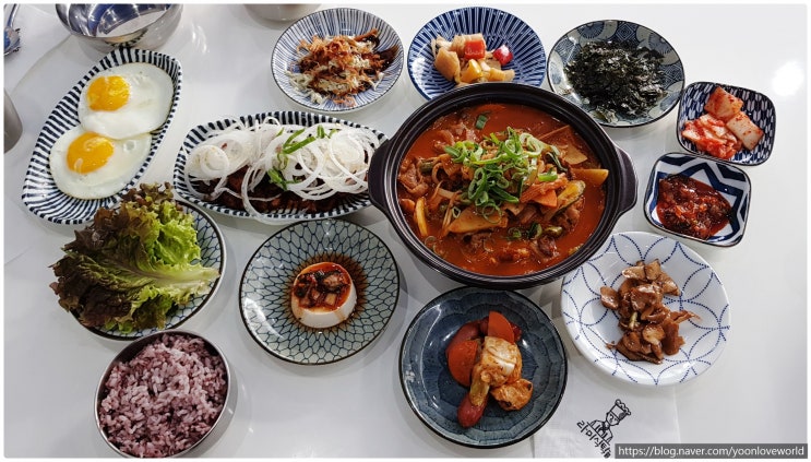  달서구 상인동 맛집 :: 이국적 분위기 한식집 충청도 짜글이 맛집 [ 라미식탁 ]