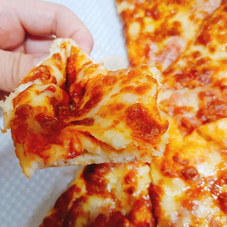 언제 먹어도 맛있는 피자스쿨 페퍼로니피자!