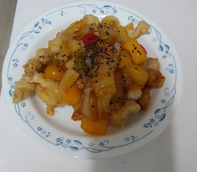  주말 특별 메뉴 찹쌀탕수육과 맛탕