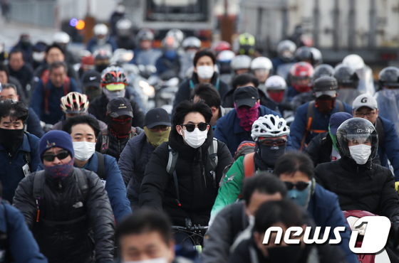 '감염병 창궐 반복' 관광·수출 '타격'…보험 안전망 필요성 대두