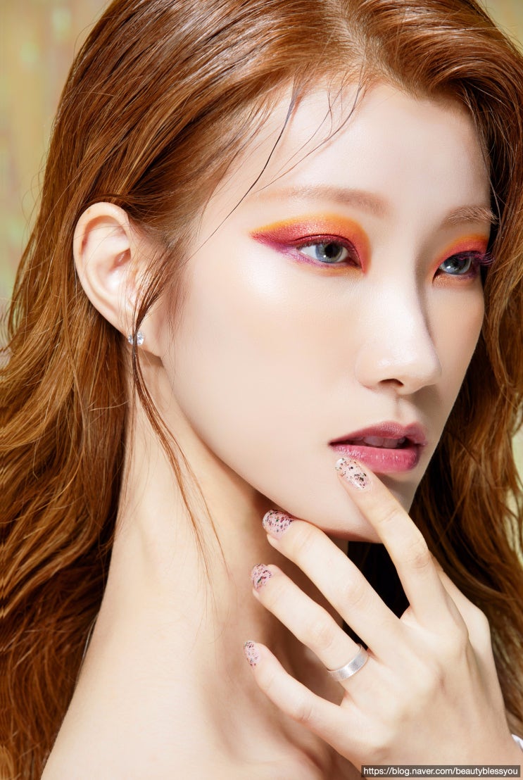  메이크업 잘하는 스튜디오, 뷰티블레스유에서 여러분의 다양한 매력을 찾고 아르테그라피에서 사진으로 남겨보세요
