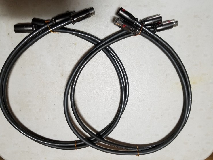  Audioquest AudioTruth Diamond x3 Air-Hyperlitz Balance and RCA Cables 