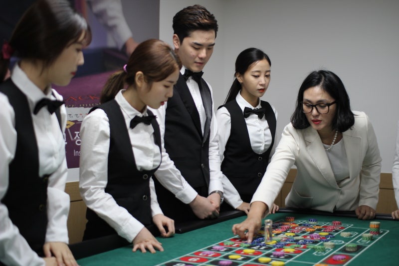 카지노딜러라는 '직업'을 희망한다면? : 네이버 블로그