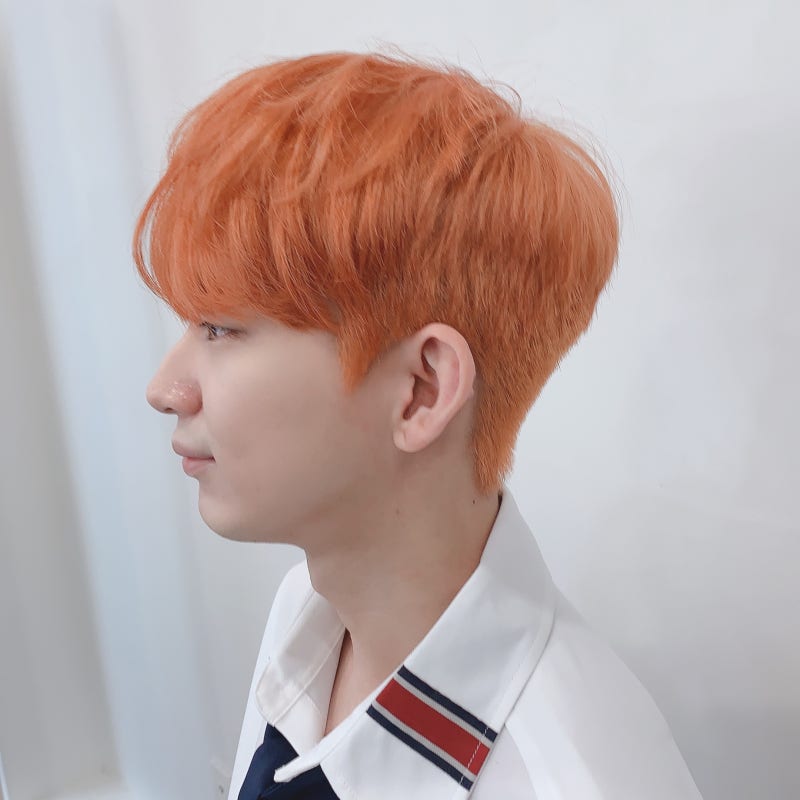 역삼역 미용실 염색 코랄 오렌지 컬러가 잘 빛날 수 있도록 헤어