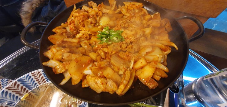 [ 수유맛집 ] 오늘 저녁은 정통집 돼지김치구이와 꽃 껍데기!