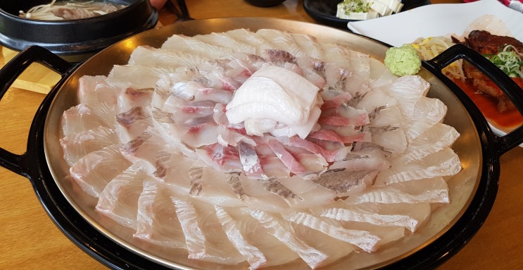  대구 강정보 맛집 /성서 맛집 :: 싱싱한 회와 푸짐한 스끼다시 다사 횟집 [ 한상바다 다사점 ]