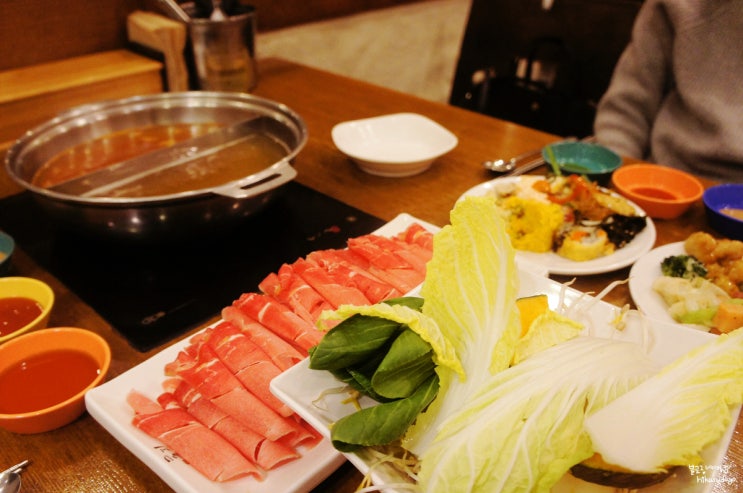  일산 애니골 맛집중 소고기샤브에 홀릭되는 샤브홀리 갔던날