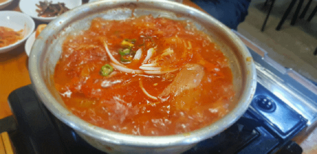  수원 맛있는 녀석들 김치찜 냠냠