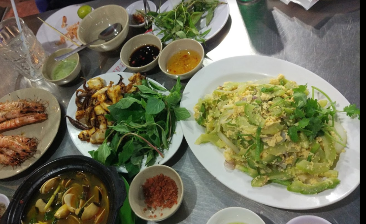 [베트남 로컬맛집] 해산물 요리전문 Quán Tư Nhớ 2