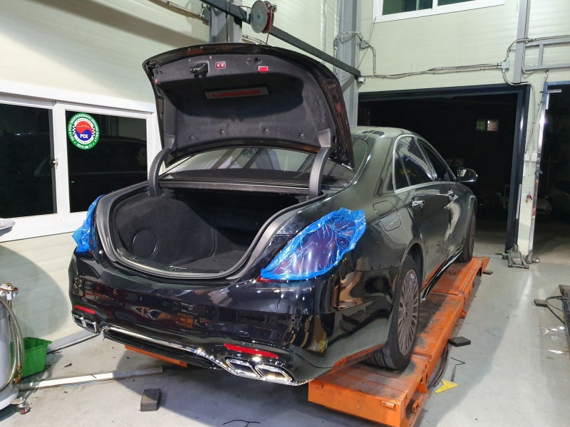 김포 양촌읍 / 신형 AMG63 풀바디킷, 신형 헤드램프 & 테일램프 컨버젼 / 벤츠 / S-클래스 W222