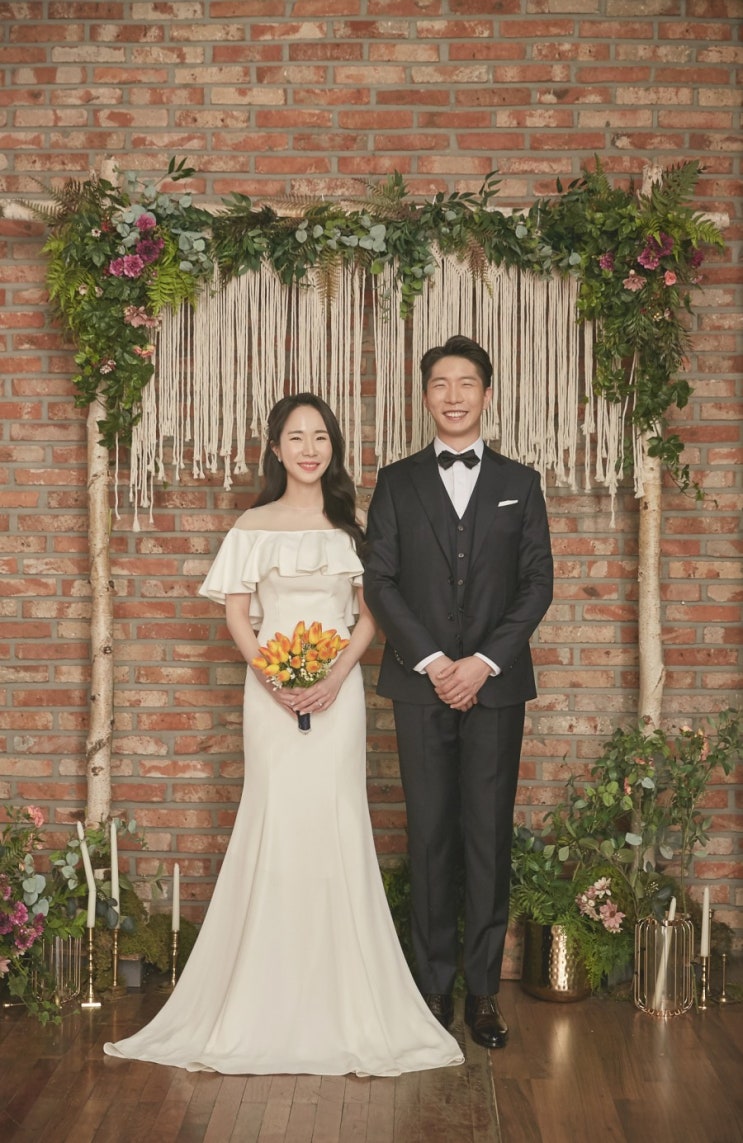 마이퍼스트레이디 스튜디오 웨딩 촬영 (2) 솔직후기 / 시그니처엘리자베스 / 작가지정 /스튜디오 촬영팁 / 웨딩슈즈 / 웨딩네일 / 추가금 / 내돈 / 원본셀렉 / 앨범 / 액자