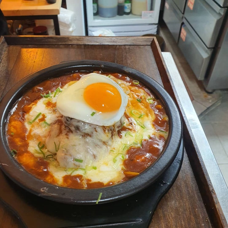  암사동맛집 이토야의 치즈 함박스테이크 카레