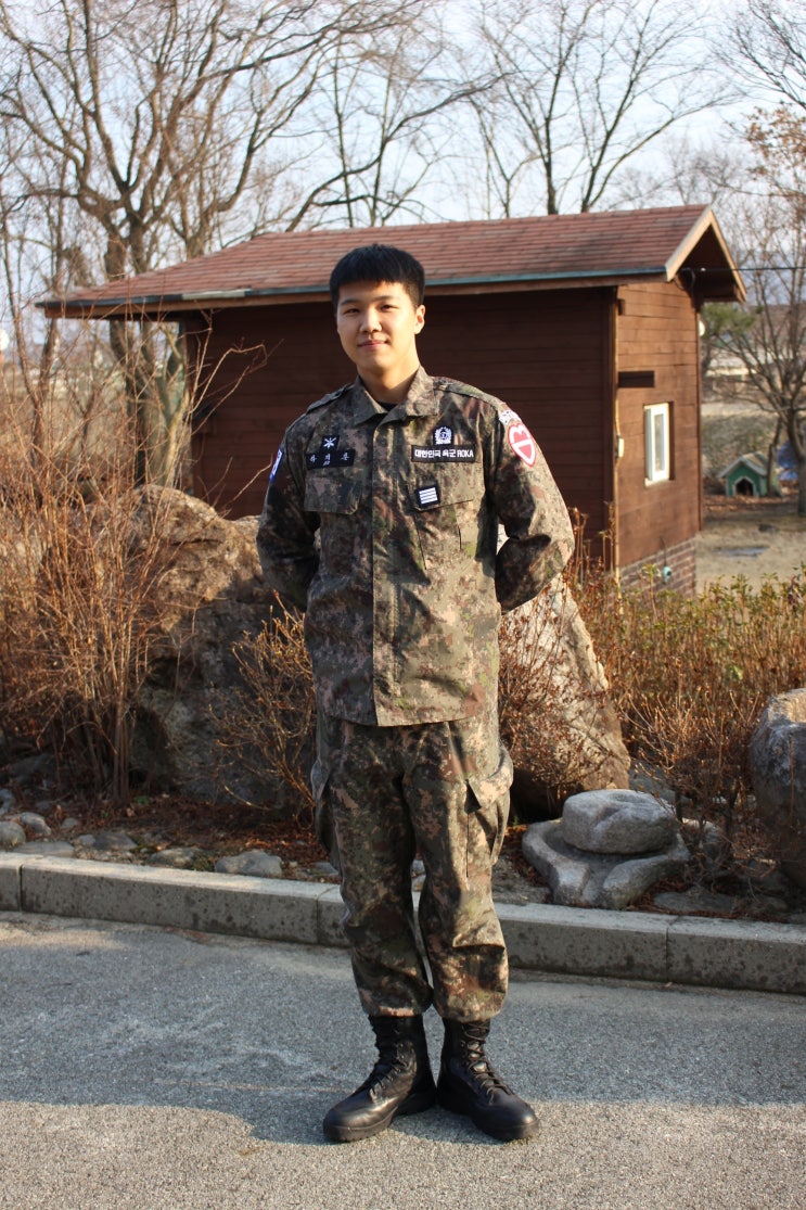  우리 큰아들 지훈이가 군생활을 마치고 전역했어요