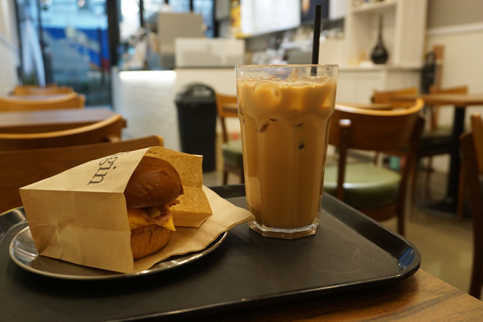  문래 카페 ) 티블랙 문래점 : 문래 브리오슈 맛집
