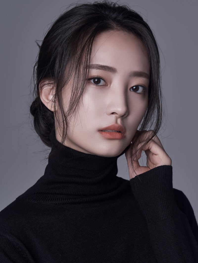 다양한 의상과 소품들이 가득~2동탄주니어프로필사진촬영은 이쪽!