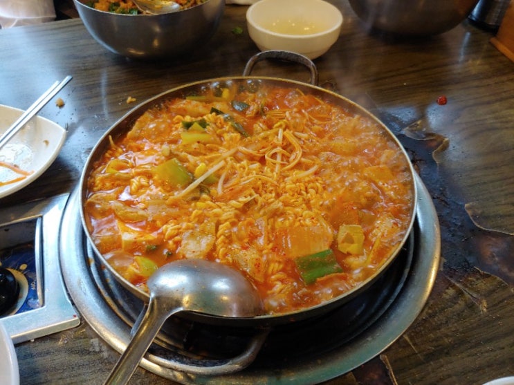  [을지로입구맛집]김치찌개 맛집 고냉지김치삼겹살