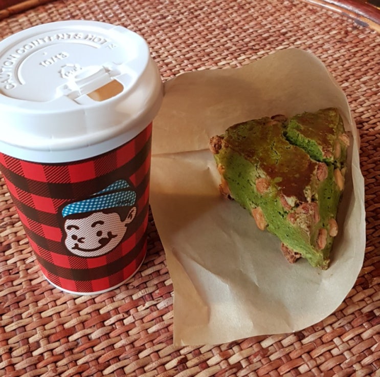  커피 맛집에서..(내용없음)