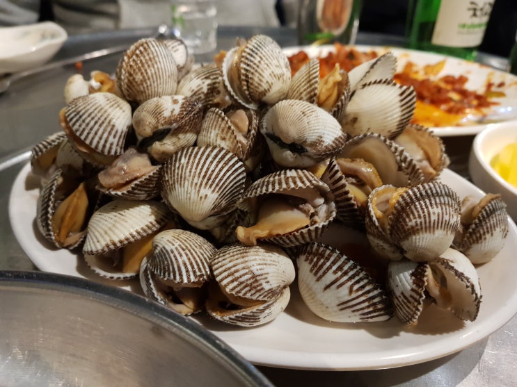  덕소에서 안주가 맛있는 곳 2차로 제격입니다 - 골뱅이 이모네 포차