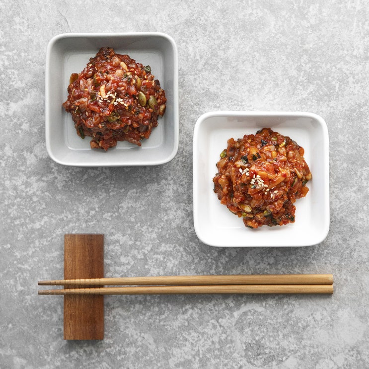  더반찬 낙지탕탕이 비빔젓갈 180g + 오징어탕탕이 비빔젓갈 180g, 1세트