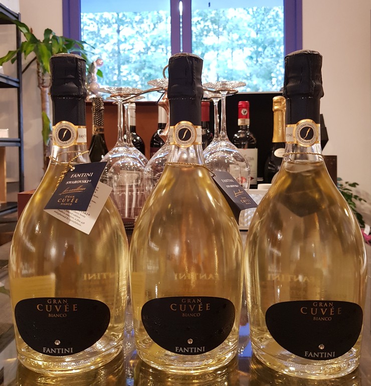  [이태리 스푸만테] 판티니, 그랑뀌베 비앙코 스와로브스키   Fantini Gran Cuvee Bianco Swarovski , 저렴한 대구와인샵_와인스토리