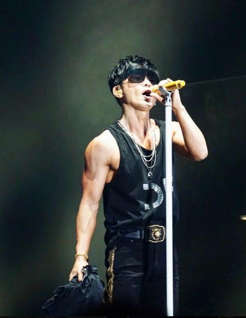 '무적전설' 이승환 30주년 콘서트 연기결정 "신종 코로나 피해방지 우선" '무적전설' 이승환 30주년 콘서트 연기결정 "신종 코로나 피해방지 우선"