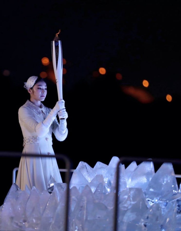  IOC 트위터에 올라온 김연아 평창 성화봉송
