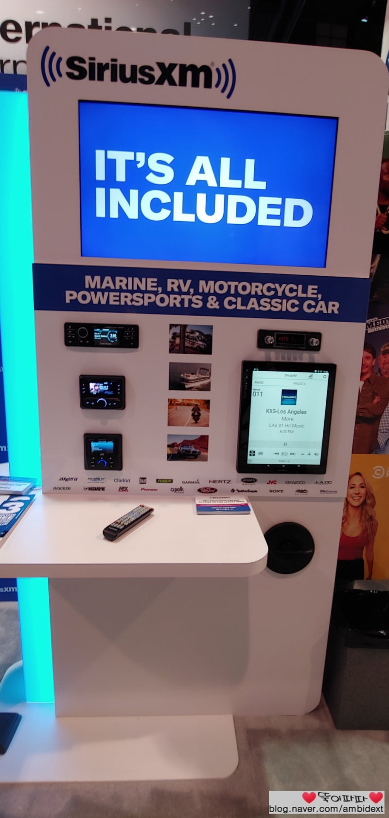 CES 2020] VOXX with Gentex - Sirius XM, 스마트 룸미러 : 네이버 블로그