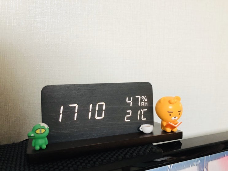  카카오프렌즈 라이언 전자탁상시계 Large