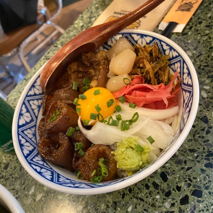  [서울/강남] 신사역 가로수길 대창덮밥 맛집 " 형훈라멘 " Feat 늦게 가면 없다ㅋㅋ 본점