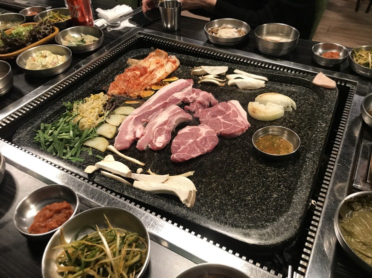  껄떡돼지 마천점: 마천동 맛집으로 소문난 제주 삼겹살 동네맛집/ 송파 마천동 맛집