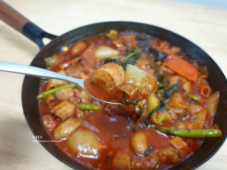  소곱창전골 쌩도리탕 반조리식품이라 집에서도 그맛그대로 간편하게