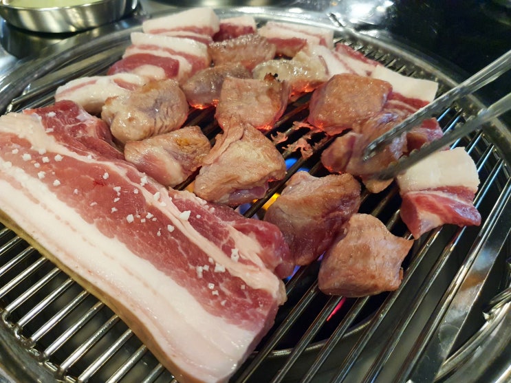  신당역 맛집 : 제주산 생근고기 전문점 제주돈사돈