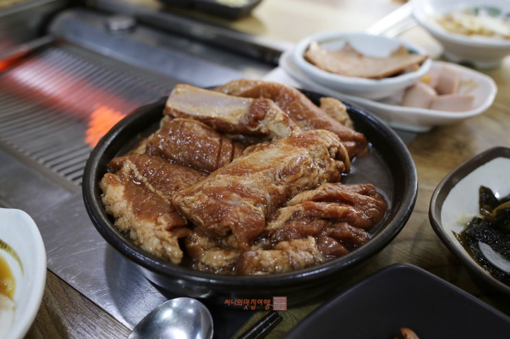  제주도민 즐겨찾는 황금돈가 제주 양념갈비 맛집