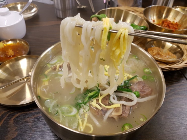  평이담백뼈칼국수 방이동칼국수 맛집 다녀오다~ㅎ