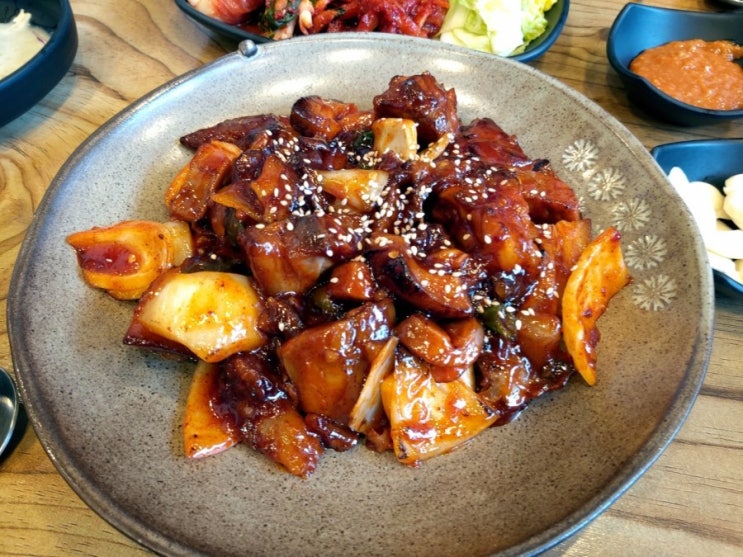  이서방왕족발보쌈 :: 동탄 족발 맛집, 동탄 모임 회식 장소 강추!