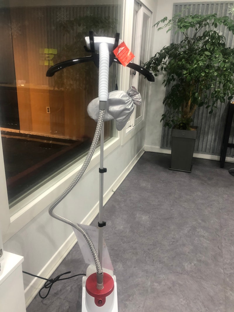 더 화이트 셀프 빨래방 편의 물건 편