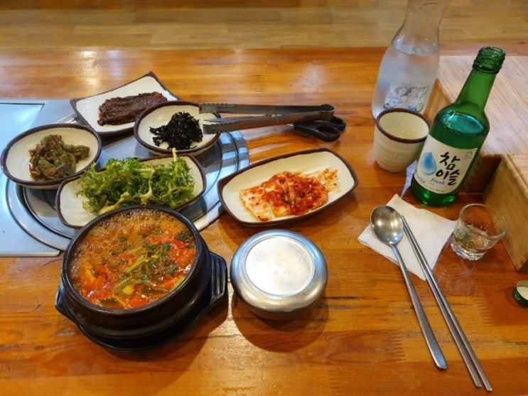  산본 맛집 숨두부촌에서 점심에 혼술 했던 후기