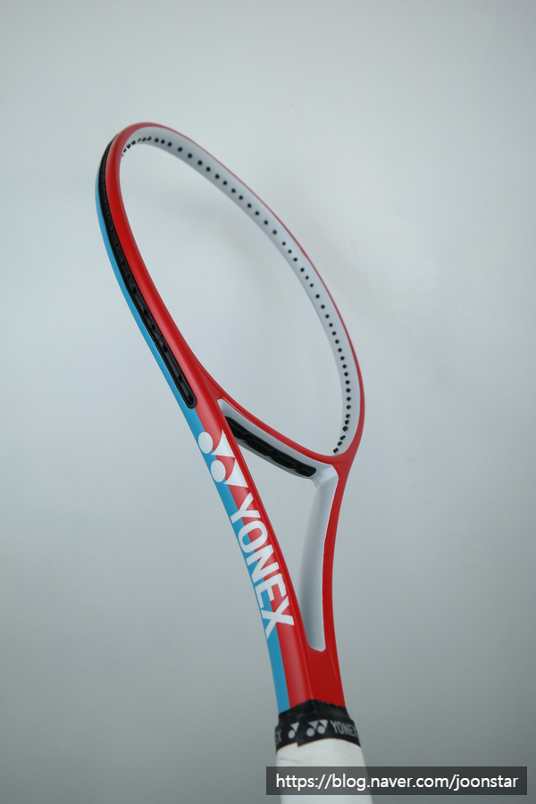 요넥스 테니스라켓 브이코어프로97HD 레드블루 버전으로 리폼