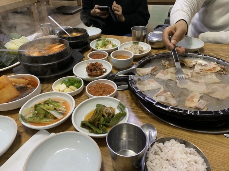 부산 해운대 근처 “소문난 원조 쌈밥” 부산 해운대 근처 “소문난 원조 쌈밥”