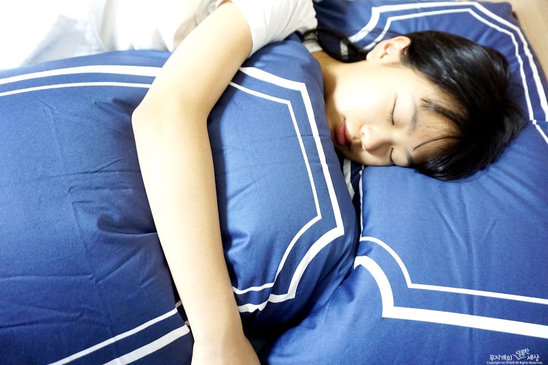 현대홈쇼핑 박나래 기절베개 골드라벨후기에요~ 꿀잠베개네!