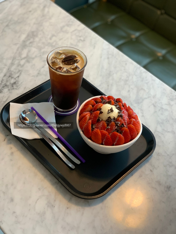 부산 명지 카페 : 디저트샾, 행복마을 카페 추천! 맛있는 디저트와 디테일이 가득한 곳 부산 명지 카페 : 디저트샾, 행복마을 카페 추천! 맛있는 디저트와 디테일이 가득한 곳