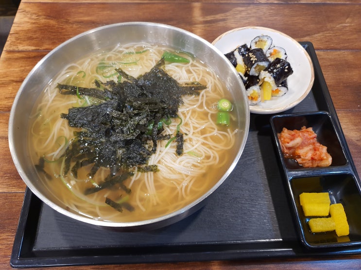  충무로 맛집 필동 멸치국수