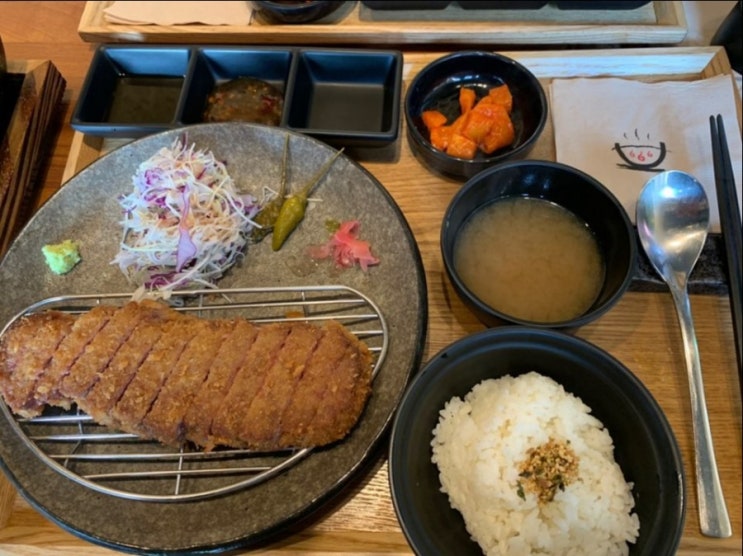 (해운대 우동) 요즘핫한 해리단길 신상맛집 카에루식당 - 규카츠정식, 스테키덮밥, 민찌카레 + 새우튀김 후기