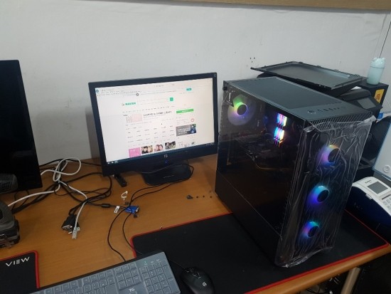  청주컴퓨터수리 포맷 수리후 게임용케이스 교체