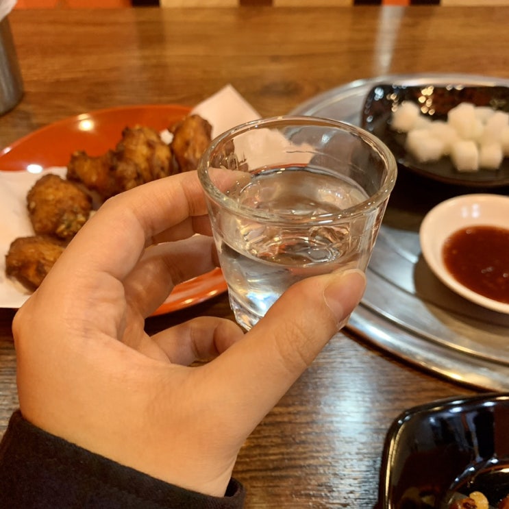  신도림 술집 꼬꼬닭하우스 :: 가성비 분위기 다 잡은 취향저격 아지트 발견