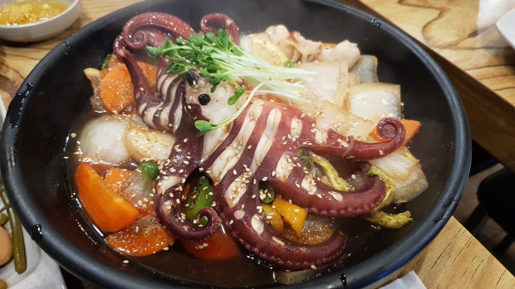  수원 팔달구 맛집 0919여수돌문어 맛깔난 문어조림