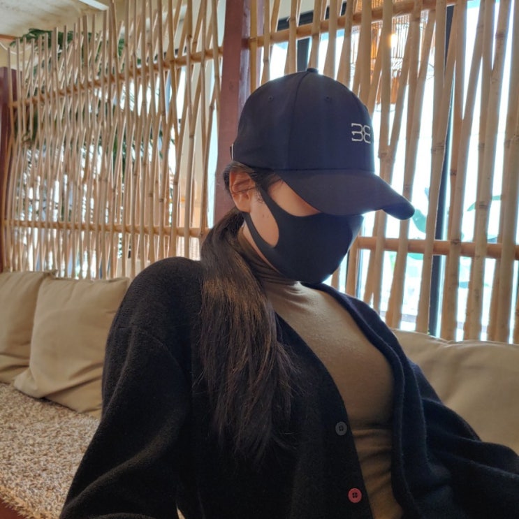  비긴 볼캡 데일리룩 모자로 쓰기 좋아요~