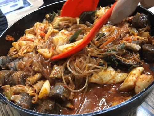  충주 순대 맛있는 이순신가서 흡입하고 옴.