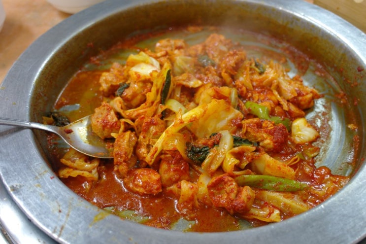 신촌 춘천집닭갈비철판구이 가셨다면 당신은 관광객이군요